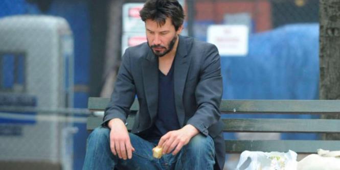 Keanu Reeves ‘’Üzgün Keanu’’ Fotoğrafının Arka Planını Anlattı