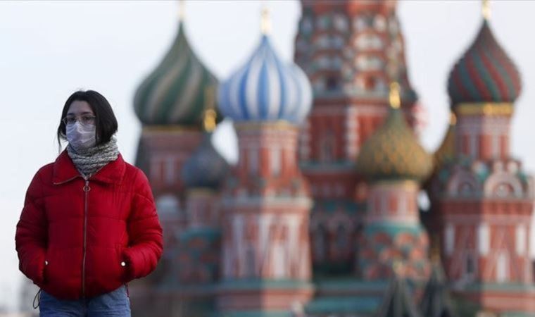 Rusya İlk Omicron Vakasını Duyurdu