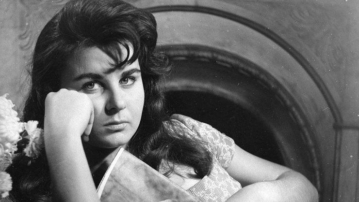 Cüneyt Arkın Fatma Girik'in Vefatıyla Yıkıldı