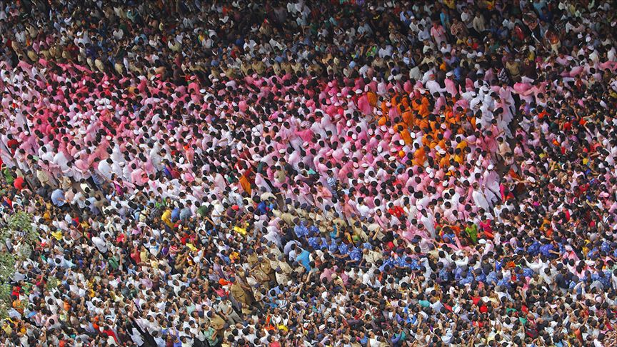 Dünya Nüfusu 7.8 Milyara Yükseldi!