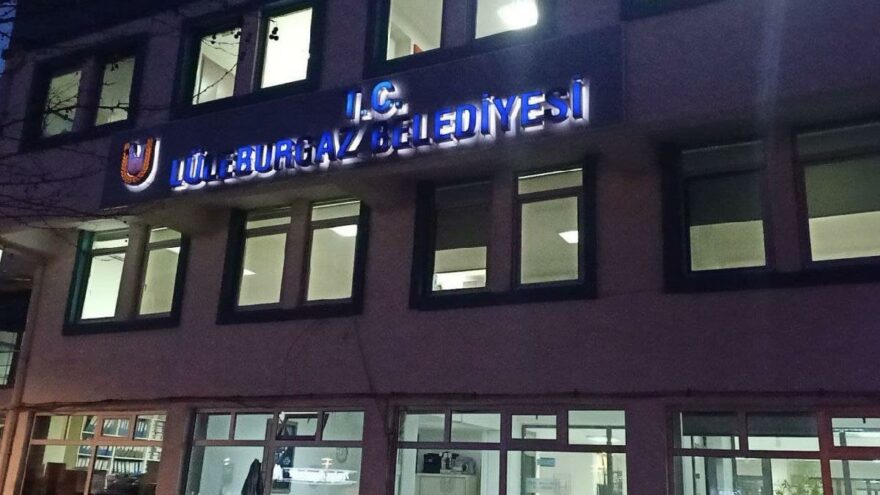 Metaverse Evreninde Lüleburgaz Belediye Binası 10 Dolara Satıldı