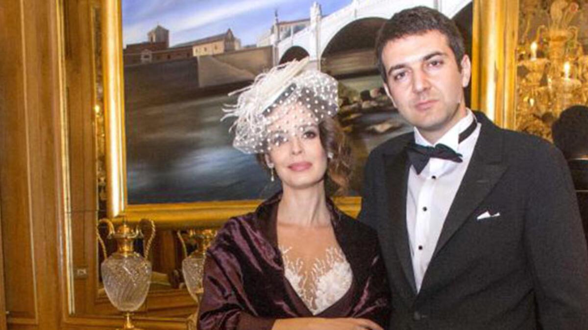 Pelin Batu Eşinden Şiddet Gördüğü İddialarına Yanıt Verdi