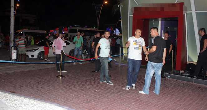 Gece Kulübünde Silahlı Saldırı