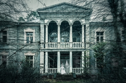 Ölüm Döşeğindeki Hastalarla İlgilenen Hemşireden Tüyler Ürperten Hikaye