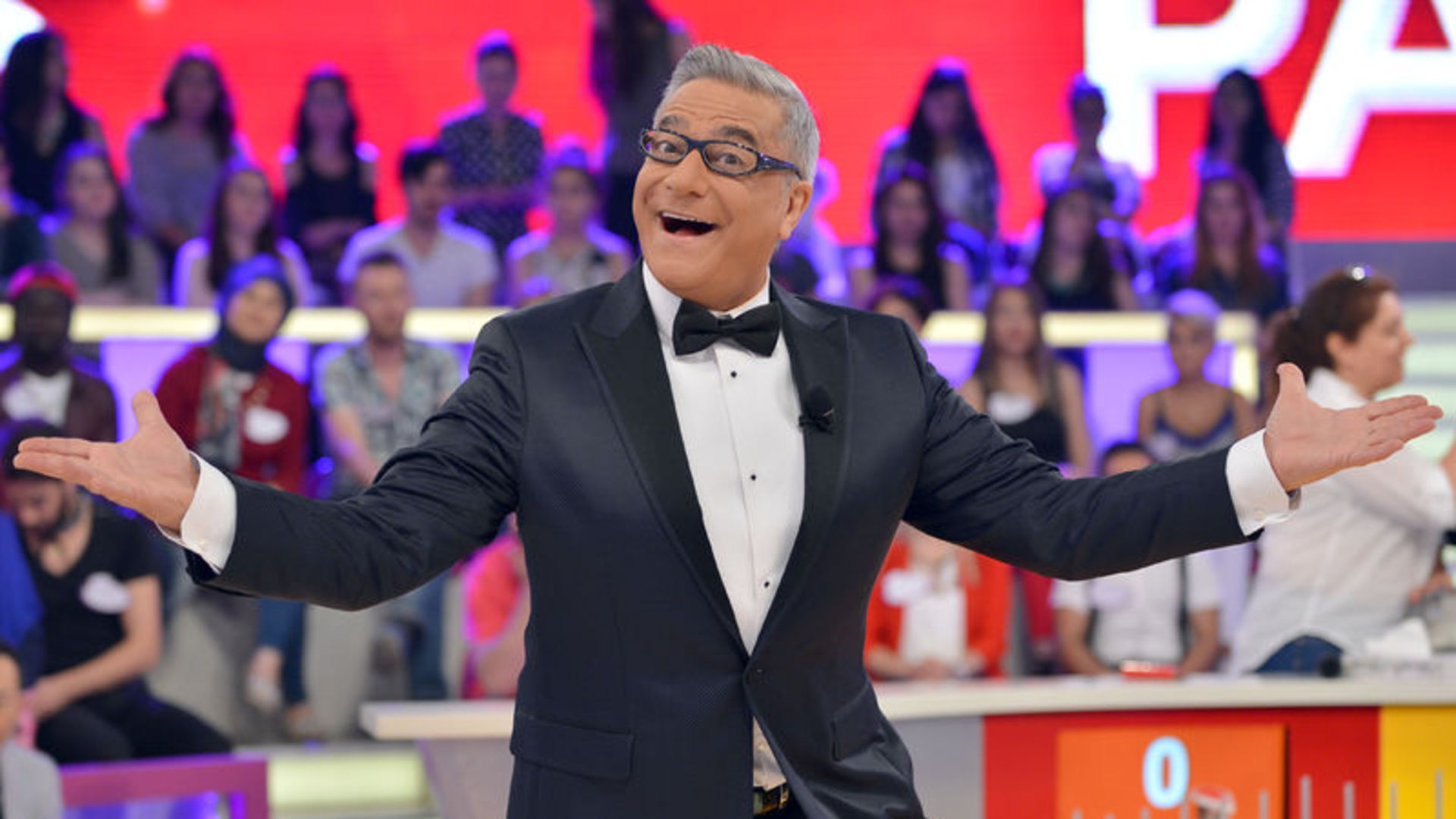 Mehmet Ali Erbil Fenomen Yarışma Çarkıfelek ile Ekranlara Dönüyor