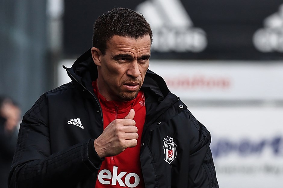 Valerien İsmael’den Askeri Eğitim!