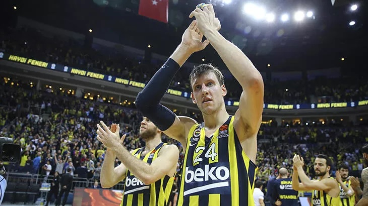 Jan Vesely Barcelona Yolunda!