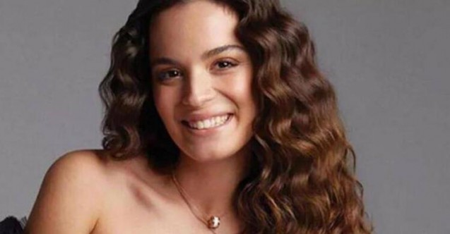 Aslı Bekiroğlu Barış Akarsu Projesinden Çekildi