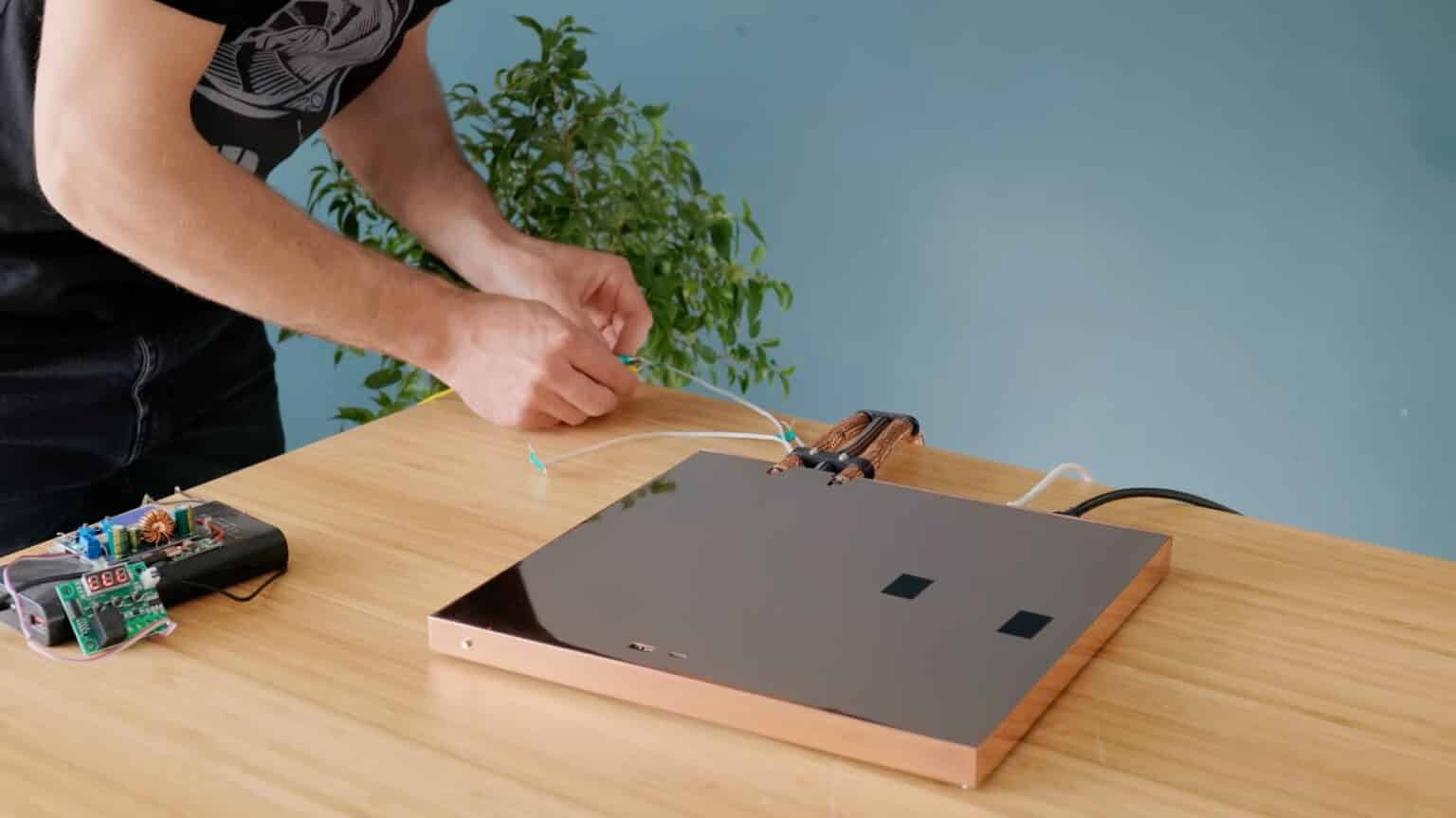 DIY Perks Adlı Youtuber, PlayStation 5 Slim Tasarladı