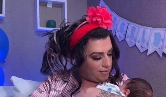 Hakkında Soruşturma Başlatılan Trans Mükremin'den Açıklama