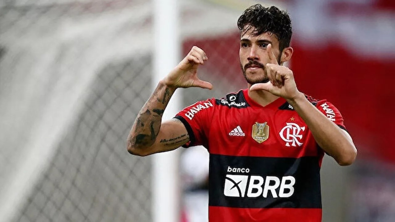 Fenerbahçe’den Stoper Hamlesi!