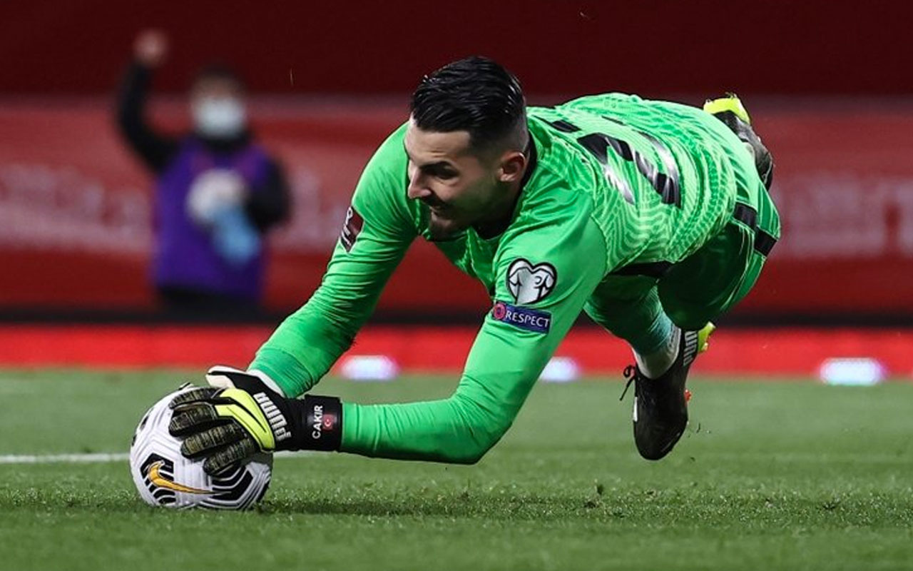 Uğurcan Çakır Benfica Yolcusu