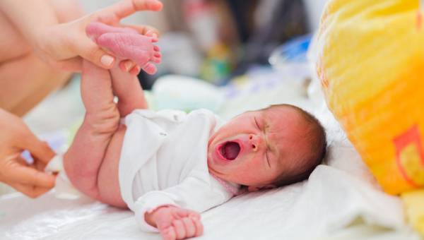 Pişik neden olur? Pişiğe Ne İyi Gelir, Pişik Nasıl Geçer? Bebeklerde Ve Yetişkinlerde Pişiği Geçirme Yöntemleri...