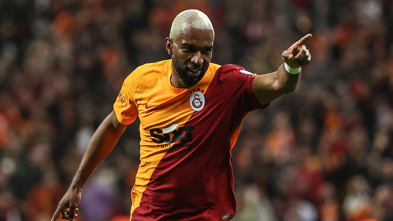 Ryan Babel kimdir? Ryan Babel kaç yaşında? Ryan Babel'in yeni takımı neresi?