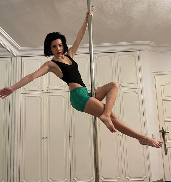 Merve Boluğur hangi okuldan mezun? Merve Boluğurun ailesi kimdir? Merve Boluğur nerede Yaşıyor?