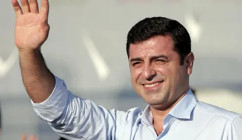 Selahattin Demirtaş kimdir?