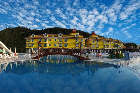 İstanbul’un Eğlence Diyarı Tatilya Neden Kapandı?