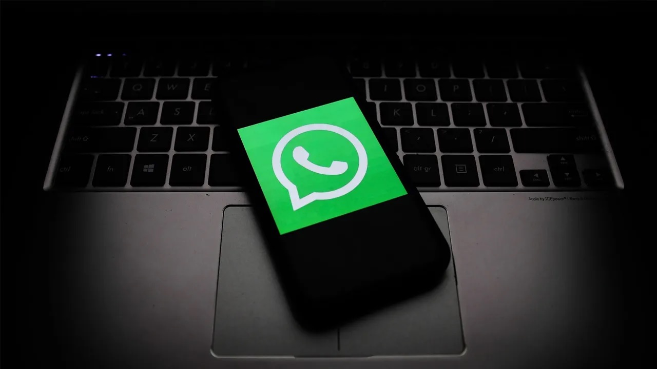 İşte WhatsApp’ta Hayalet Gibi Gezmenin Sırrı!