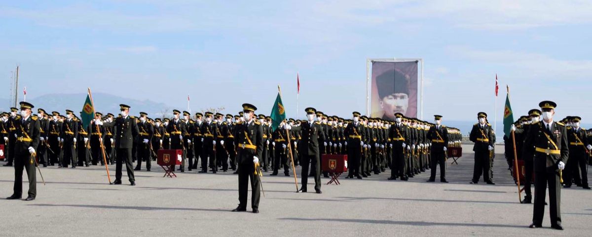 Kara Harp Okuluna Nasıl Girilir? Kara Harp Okulundan Mezun Olanlar Ne oluyor? Kara Harp Okulu Kaç Yıl Sürer?