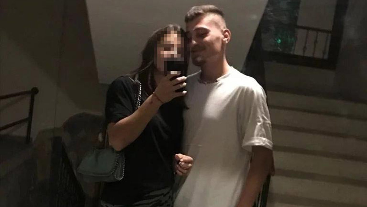 Kuşadası’nda Korkunç Olay: Erkek arkadaşını kalbinden bıçakladı