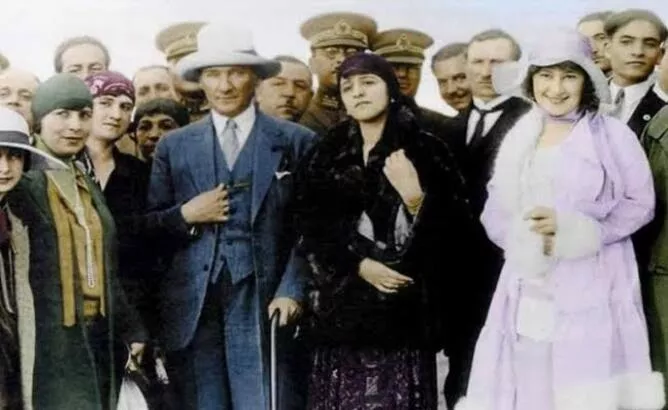 5 Aralık Dünya Kadın Hakları Günü!