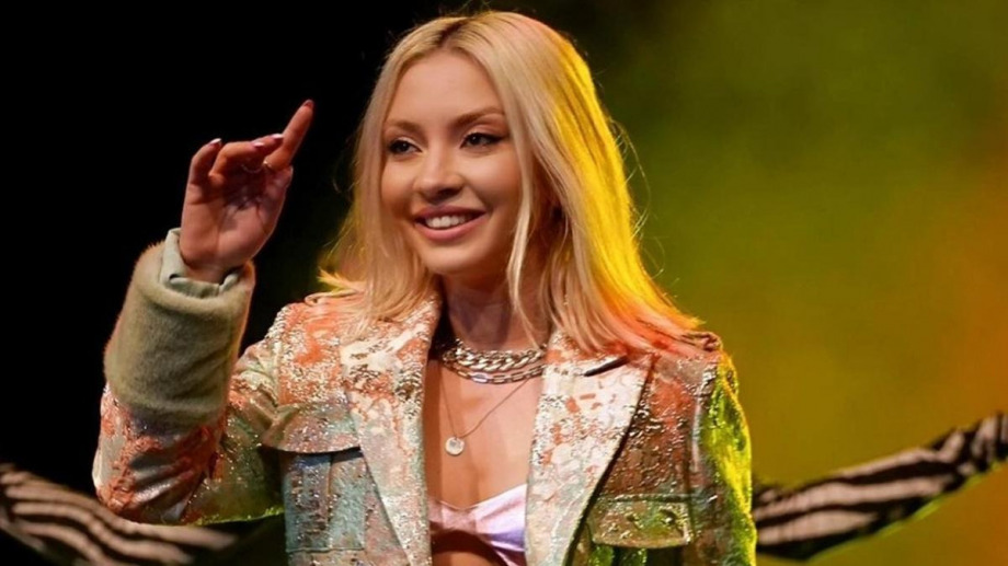 Ece Seçkin'in Bıraktığı Mesleğini Duyanlar Şok Oluyor!