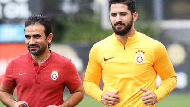 Galatasaray'da Emre Akbaba Sürprizi!