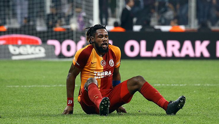 Galatasaray'da Luyindama'nın Sözleşmesi Dondurulacak!