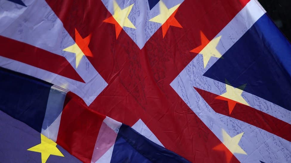 İngiltere'de Brexit yasası Avam Kamarası'nda kabul edildi