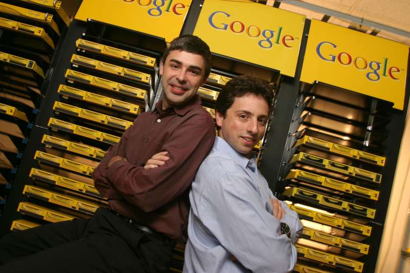 Google  Kurucuları, Alphabet'teki  CEO'luk görevini  Pichai'ye devretti