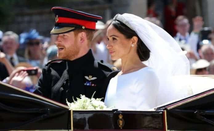 Prens Harry ve Eşi Meghan, İngiliz Kraliyet Ailesine Rest Çekti!