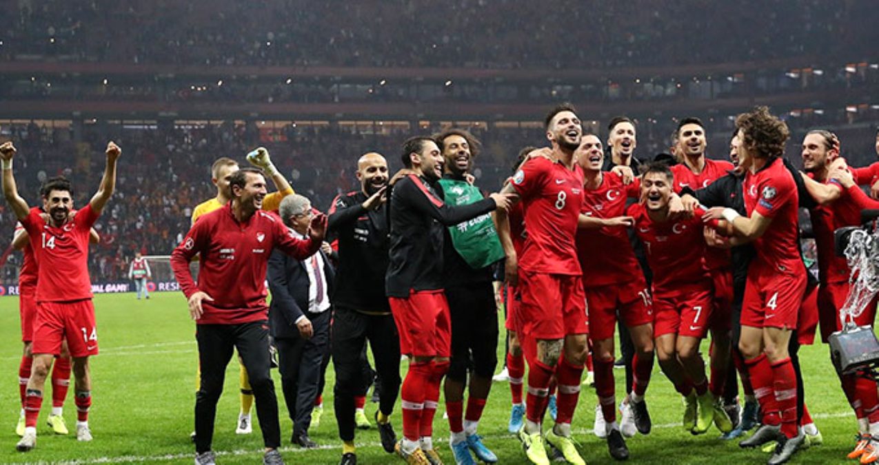 Milan Milli Oyuncularımızdan Birini Transfer Sırasına Ekledi!