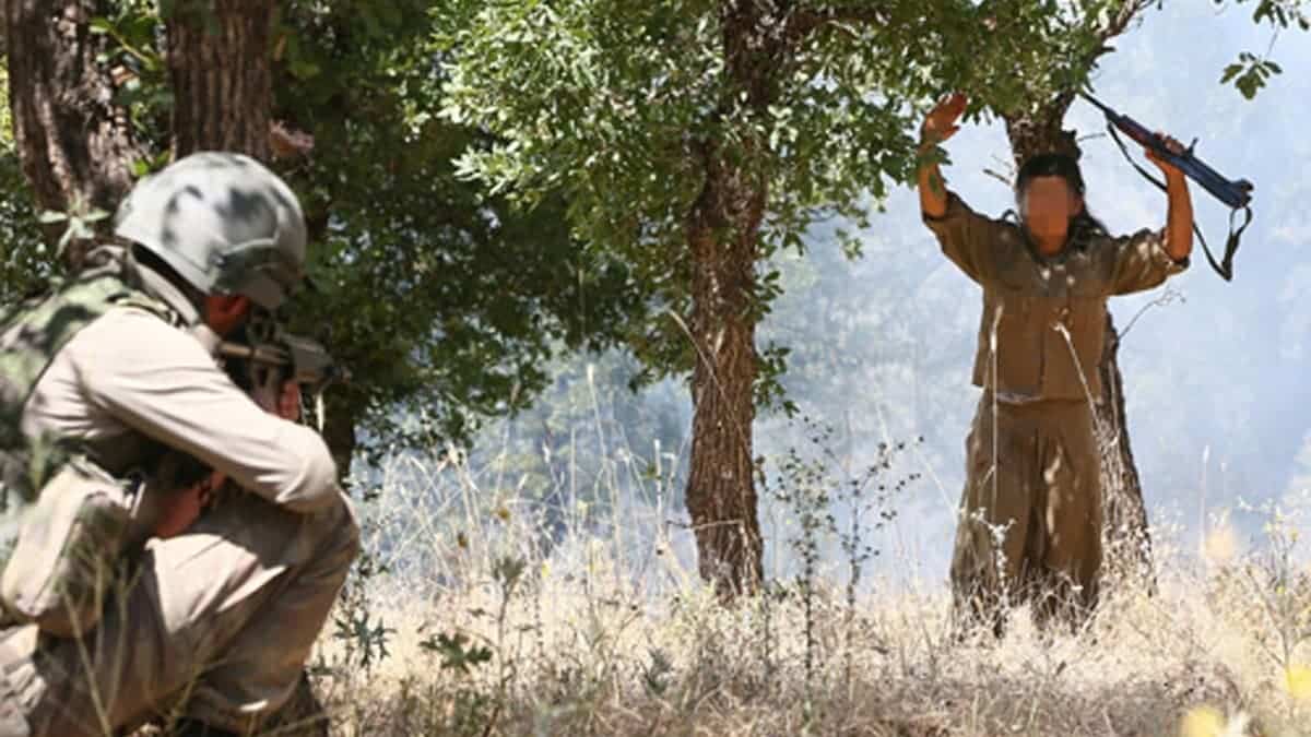 PKK/YPG’li Bir Terörist Teslim Oldu!