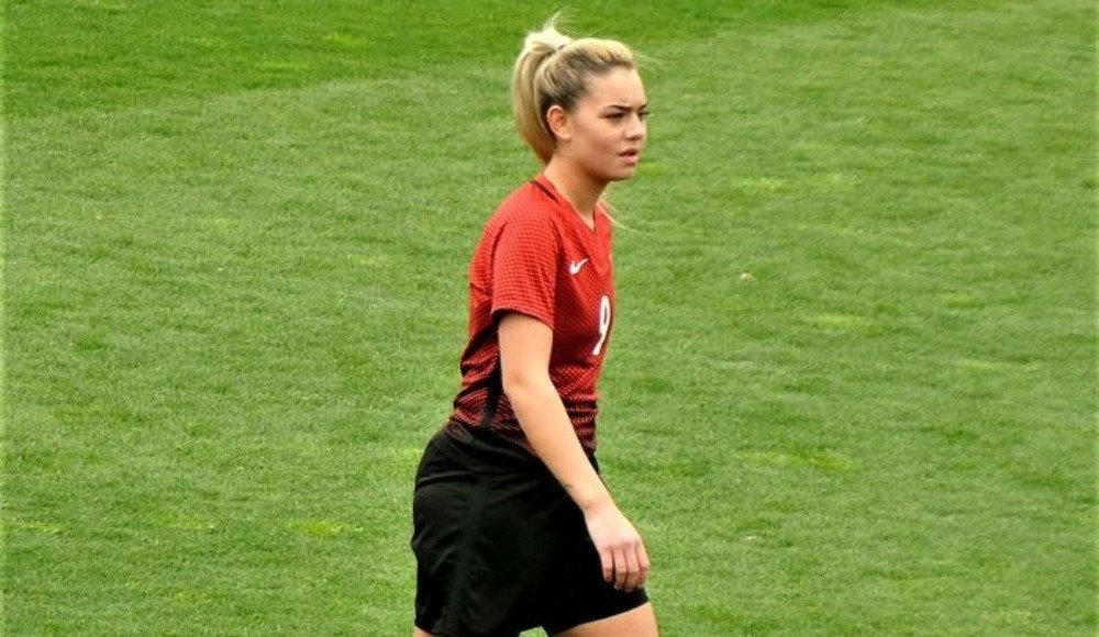 A Milli Kadın Futbol Takım Antrenörü: Aycan'ı Tekrar Takıma Almam!