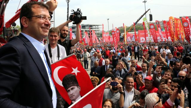 Anketlerde Cumhurbaşkanına Rakip Gösterilen İmamoğlu'na Adaylık Sorusu