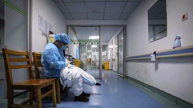 Çinli Doktordan İtiraf: Virüs Nasıl Yayıldı?