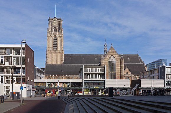 Hollanda'da Bir Kilisede Aşık Veysel'in Türküsü Çalındı