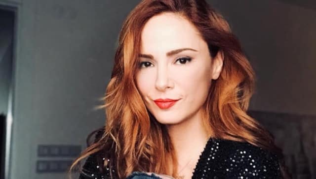 Karantina Dönemindeki Mine Tugay Spor Pozlarıyla Beğeni Topladı!