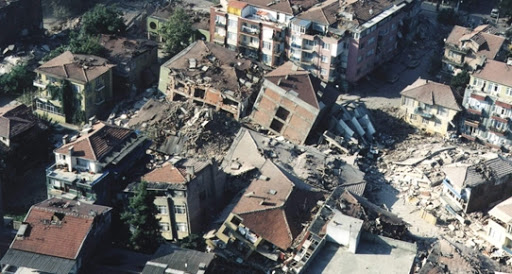 Korkutan Deprem Açıklaması: Türkiye Daha Büyük Depremlere Gebe