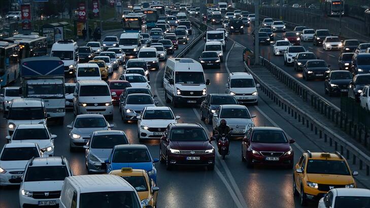 Normalleşmenin Ardından İstanbul'da Trafik Yoğunluğu Arttı