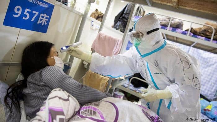Pekin'de İkinci Dalga Alarmı: Koronavirüs Semptomları Değişti