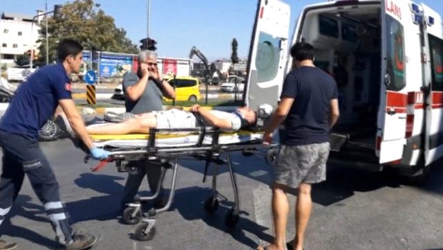 Kaza Geçirdiği Halde Oğlunu Sınava Yetiştirmek İstedi