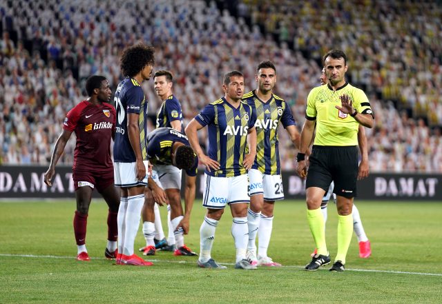 Fenerbahçe Galibiyetle Geri Döndü!