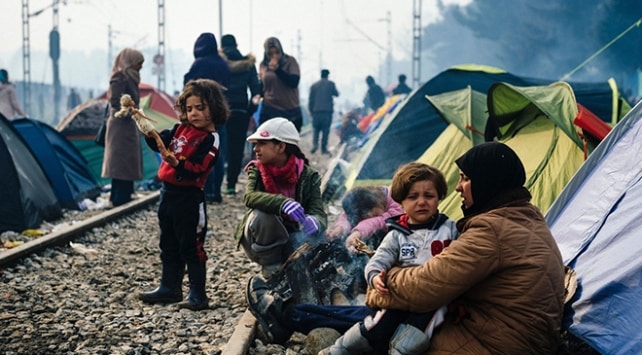 Almanya’nın Yunanistan’daki Mülteci Kamplarına İlişkin Raporu Açıklandı!