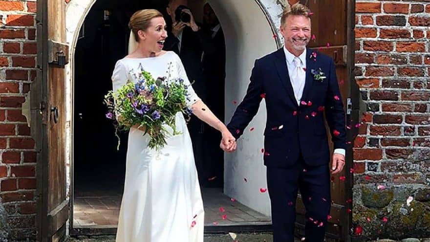 3 Kez Düğünü Ertelenen Başbakan Sonunda Evlendi
