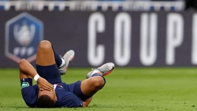 Fransa Kupasında Sakatlık Yaşayan Kylian Mbappe Oyuna Devam Edemedi