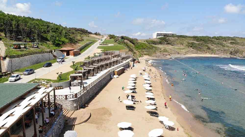Riva Elmasburnu Plajı Haftanın 4 Günü Kadınlara Özel Olacak