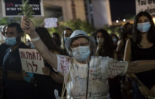 30 Kişi Genç Kıza Tecavüz Etti: İsrail Halkı Ayaklandı!