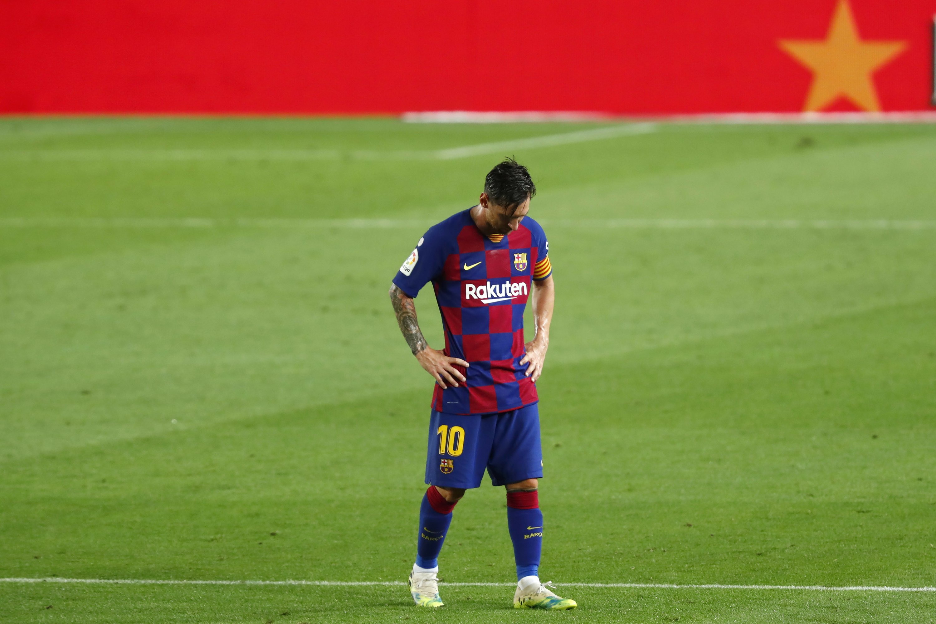 Messi Barcelona’dan Ayrılıyor!