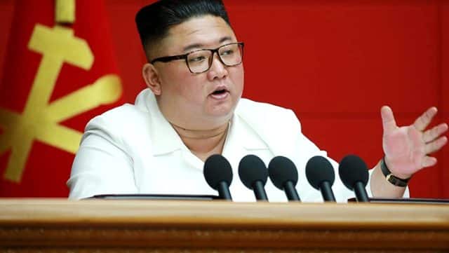 Kuzey Kore Lideri Komada Olduğu Haberleri Ardından Kongrede Konuştu